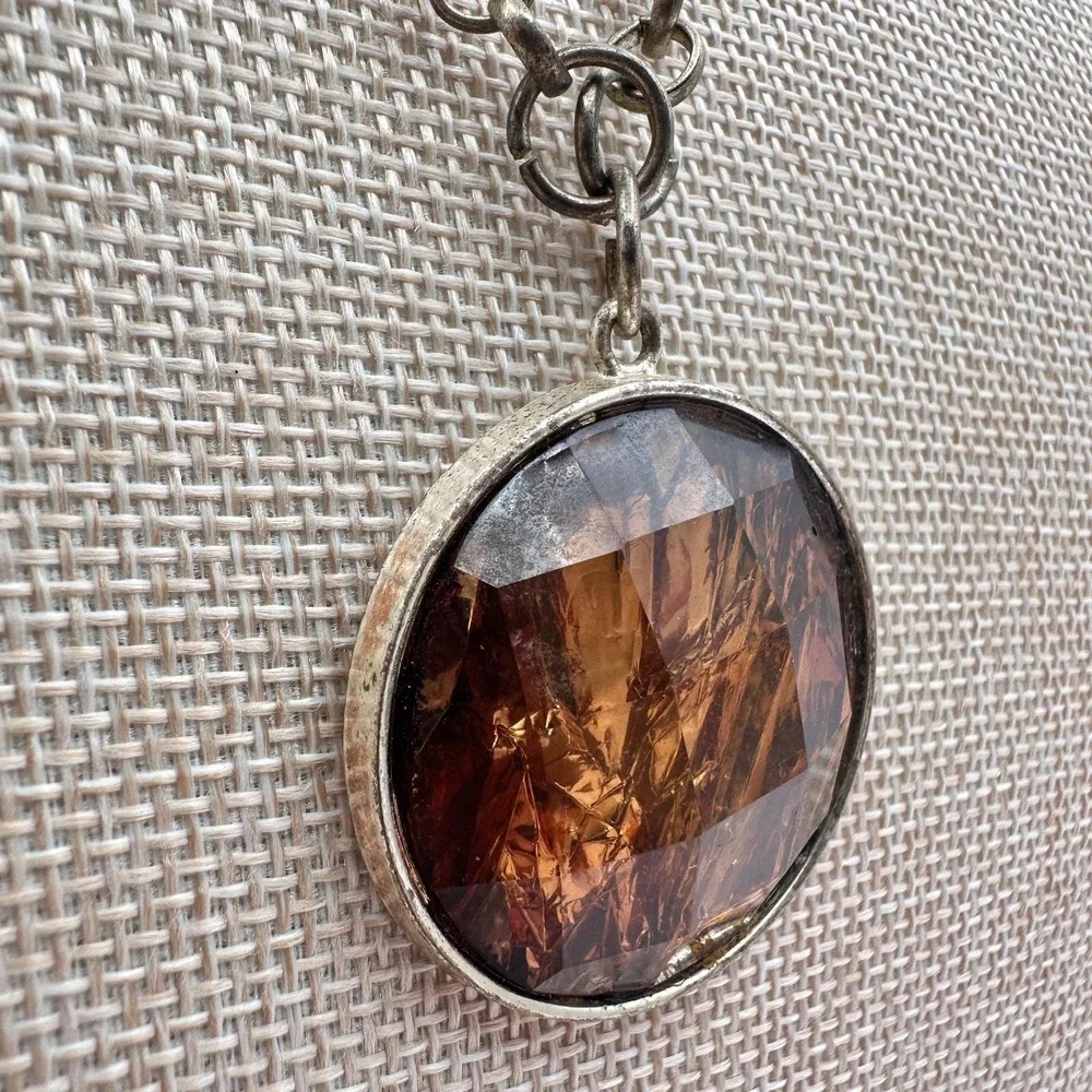 Vintage 90s Silver‎ Tone Amber Foil Glass Round Pendant Necklace Women's Jewelry